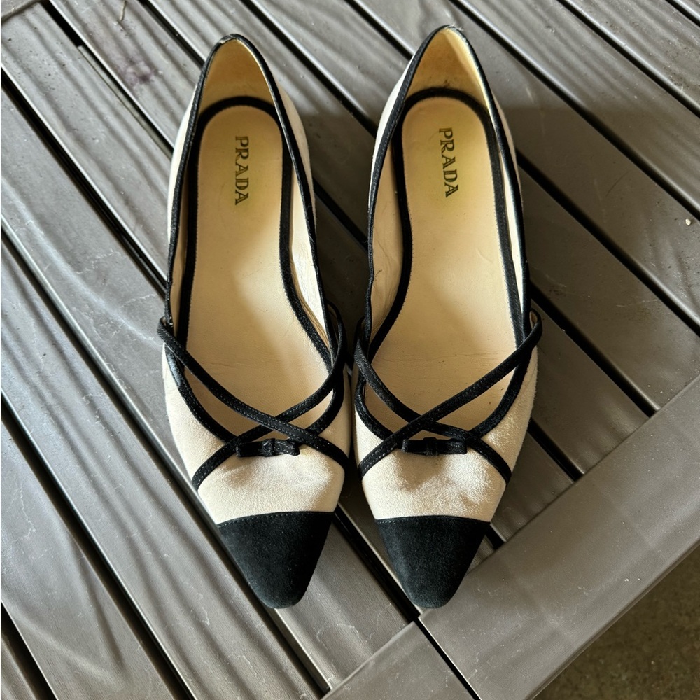 Prada flats great condition - authentic